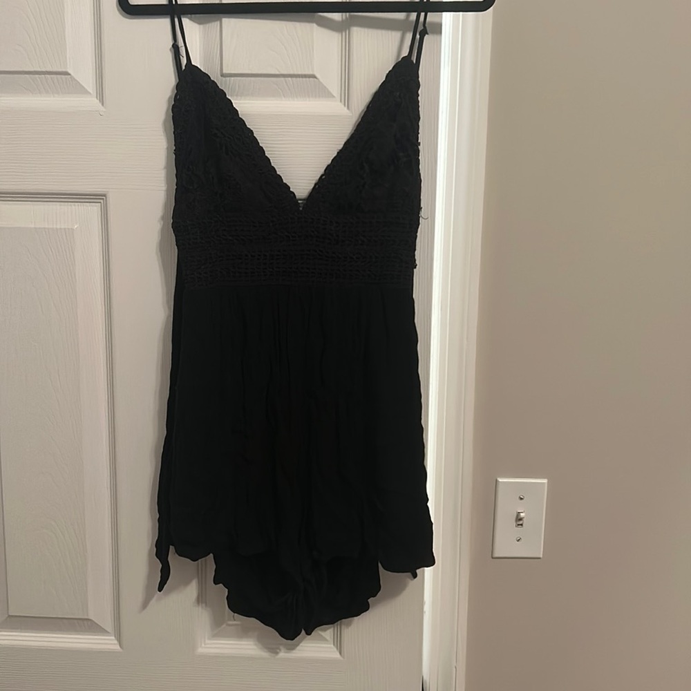 Illa Illa black crochet romper large